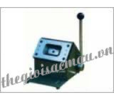 Máy bế card PVC